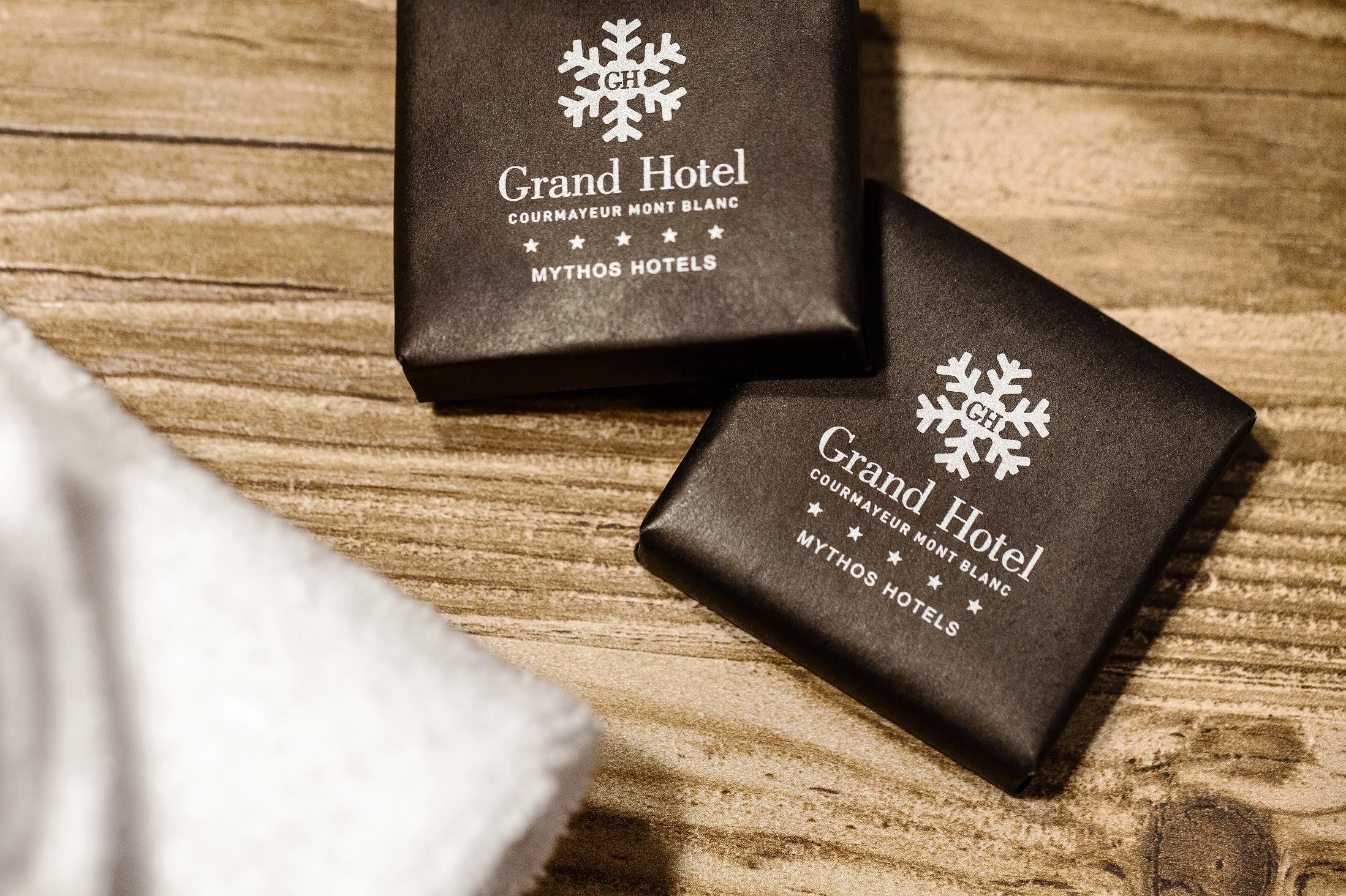 Grand Hotel Courmayeur Mont Blanc, By R Collection Hotels Buitenkant foto